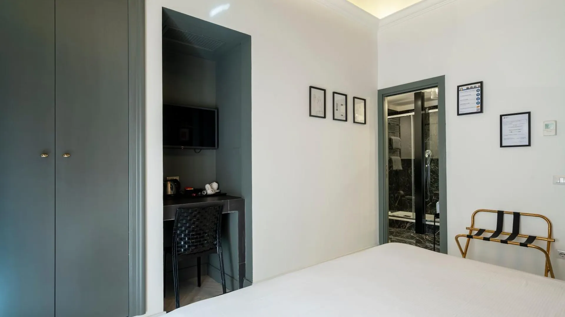 Hotel Almaìt Roma