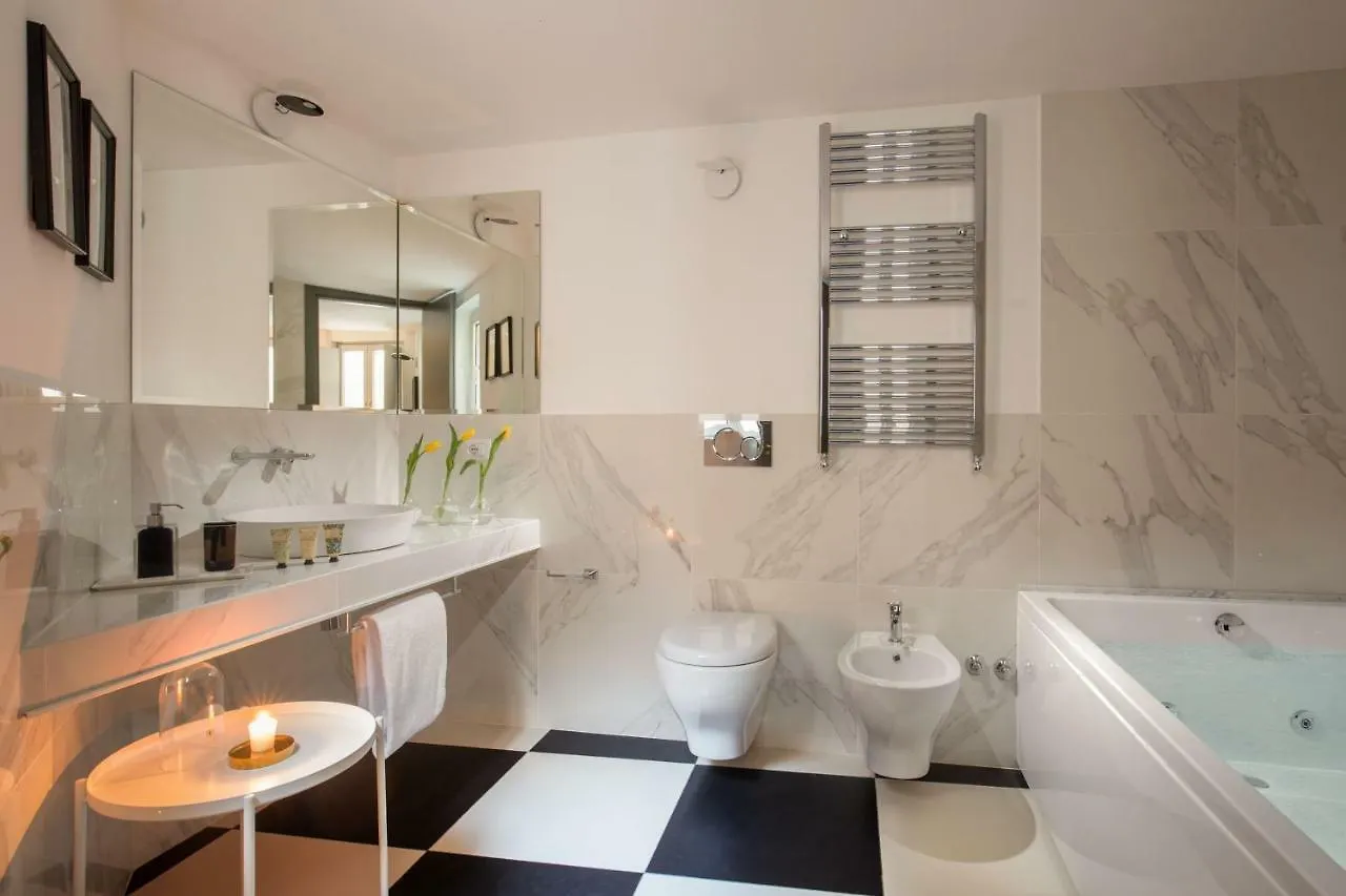 Hotel Almaìt Roma 0*,